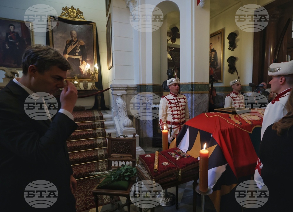 Цар Фердинанд - тленни останки - траурна процесия