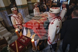 Цар Фердинанд - тленни останки - траурна процесия