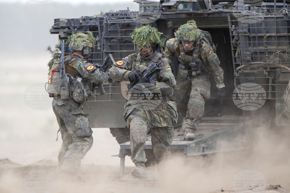 Германия заяви, че намалява броя на военнослужещите си в Северен Ирак от съображения за сигурност