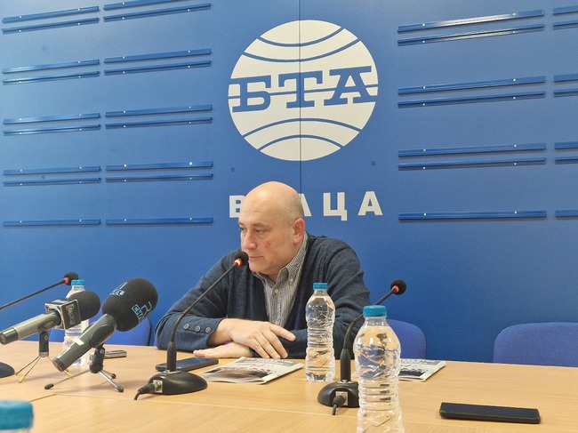 Директорът на Симфониета - Враца представи новия концертен сезон лято-есен 2024