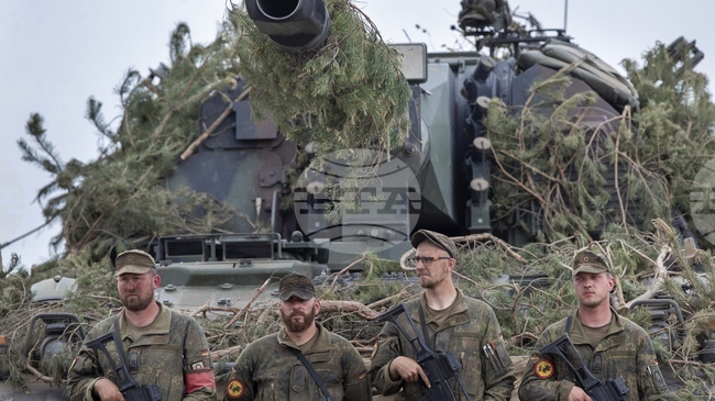 Литва ще закупи 12 верижни машини за полагане на понтонни мостове с цел укрепване на отбраната 