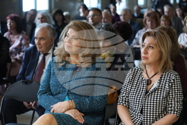 Национална библиотека - енциклопедия „Тракия“ - представяне