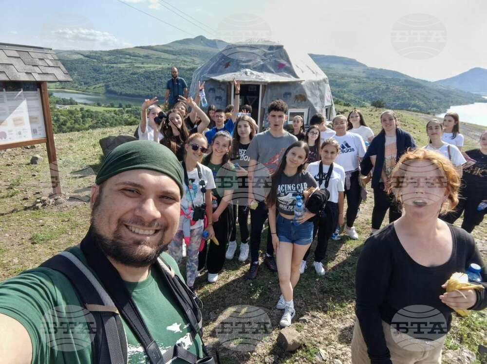 „Диво училище“ учи децата в Родопите как да опазват дивата природа