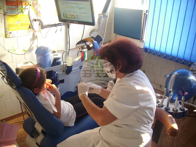 Семинар за профилактиката на оралните заболявания при деца ще се състои в Сливен