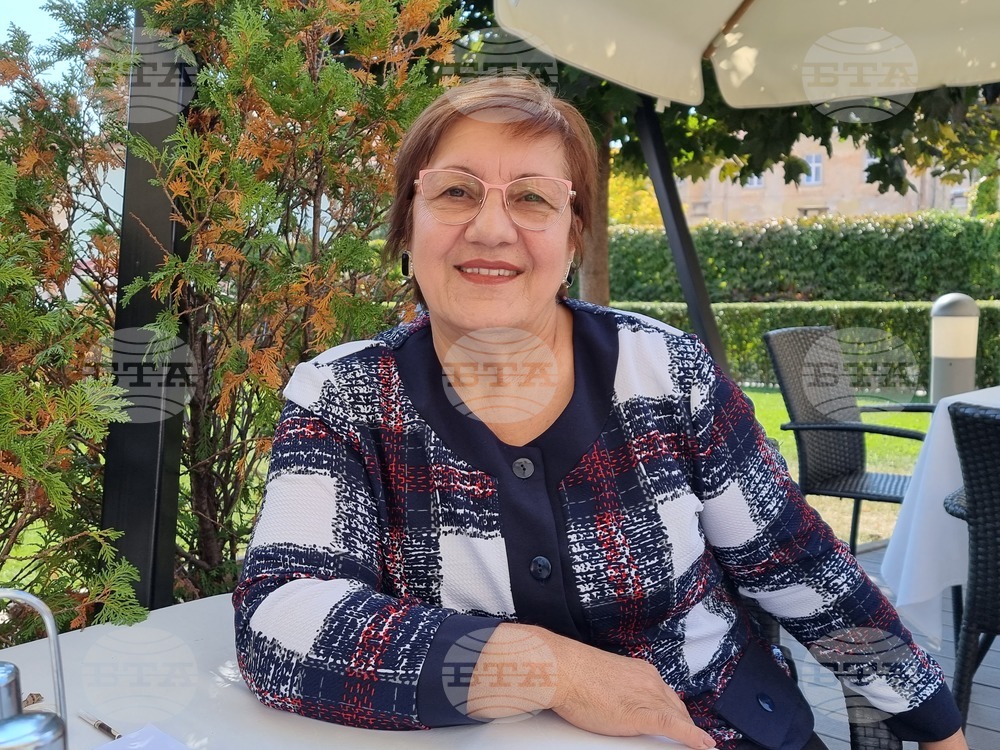 Не само емблема на Добруджа беше Верка Сидерова, но и емблема на света, каза добруджанската народна певица Галина Дурмушлийска 