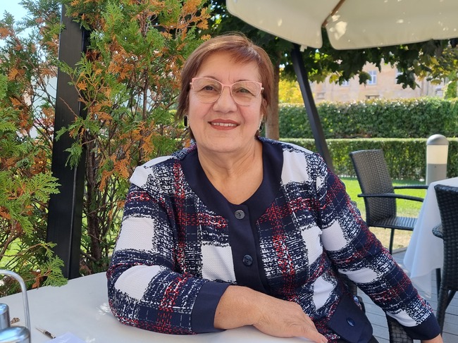 Народната певица Галина Дурмушлийска и деца от фолклорен ансамбъл „Тракийче" ще изнесат благотворителен концерт в Сливен