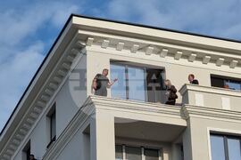 Перник - работници - искане за изплащане на трудовите им възнаграждения