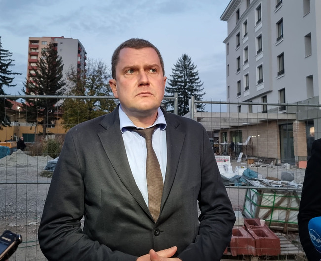 Българските институции са поели ангажимент да разплетат случая с неизплатени възнаграждения на турските работници, каза пернишкият кмет