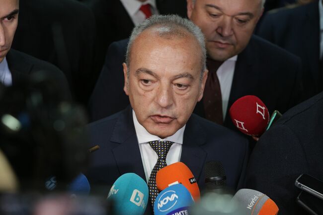 Гълъб Донев: Служебният кабинет подготвя проект на бюджет, който редовно мнозинство да приеме