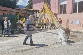 Петрич - училище - образователна инфраструктура - обновяване - първа копка