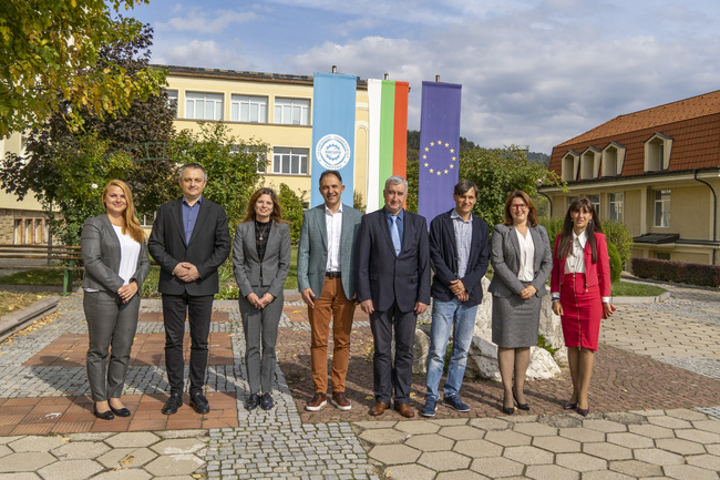 Партньорство между Технически университет – Габрово и Хитачи Енерджи България ЕООД 