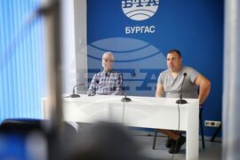 Национален пресклуб на БТА-Бургас - списание ЛИК - представяне