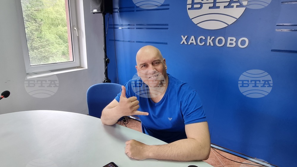 Национален пресклуб на БТА Хасково - представяне на списание ЛИК - Росен-Андрей Охеда
