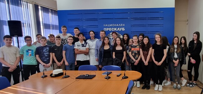 Представяне на майския брой на списание ЛИК „Българската наука на Антарктида“ в Националния пресклуб на БТА в Шумен