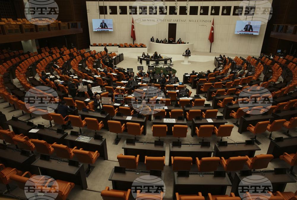 Парламентът на Турция одобри присъединяването на Финландия към НАТО