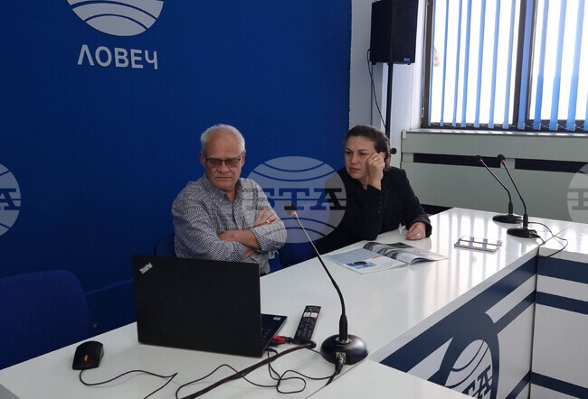 Национален пресклуб на БТА-Ловеч - списание ЛИК - нов брой - представяне