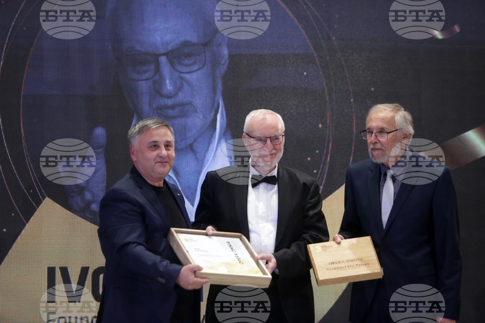 Български архитектурни награди 2022 - церемония - арх. Иво Петров