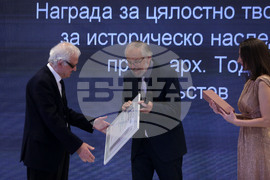 Български архитектурни награди 2022 - церемония - проф. арх. Тодор Кръстев
