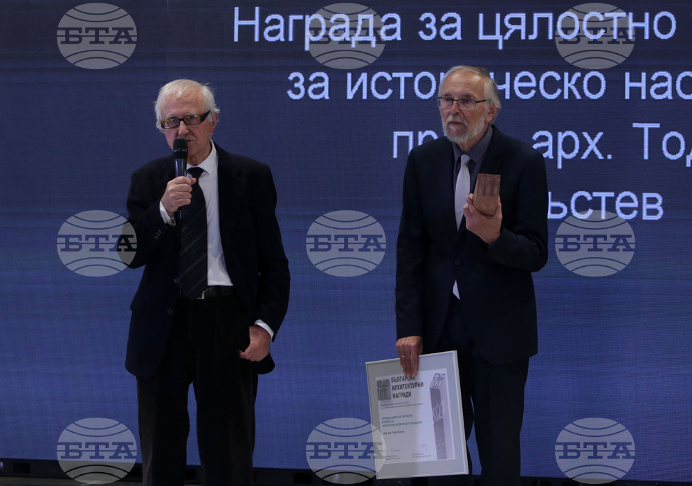 Български архитектурни награди 2022 - церемония - проф. арх. Тодор Кръстев