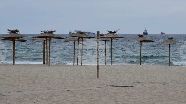Няма видими замърсявания на плажа или в морето край Варна, показа проверката на Басейнова дирекция
