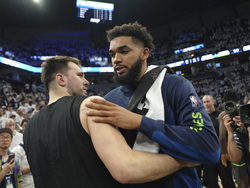 Mavericks Timberwolves Basketball