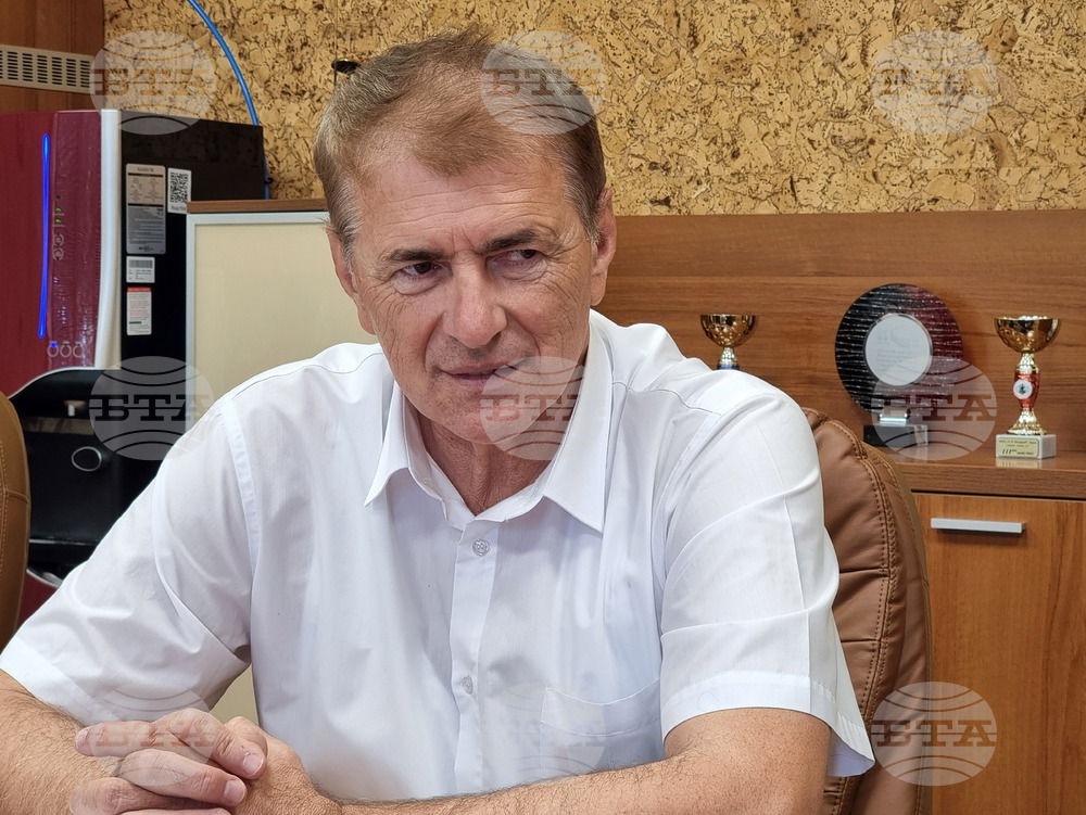 Ректорът на Техническия университет във Варна получи максимална оценка за управлението му от образователното министерство