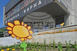 Варна - „Деца, които мислят за неща, които ги няма“ - изложба