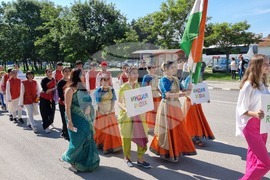 Село Минерални бани - Международен детски етнофестивал  - "Децата на Балканите - с духовност в Европа"