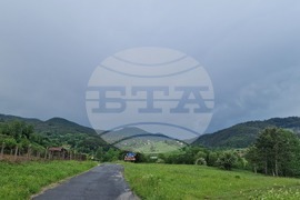 Село Горна Арда - път - дупки