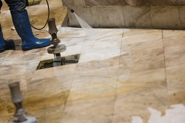 НДК - фонтани - почистване