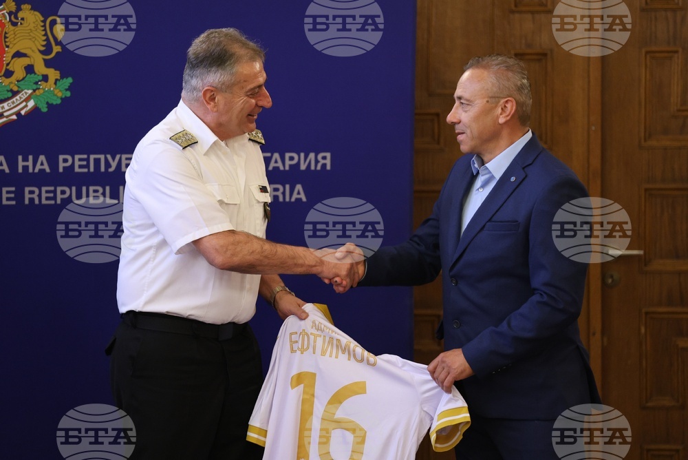 Министерство на отбраната - Илиан Илиев - отличия