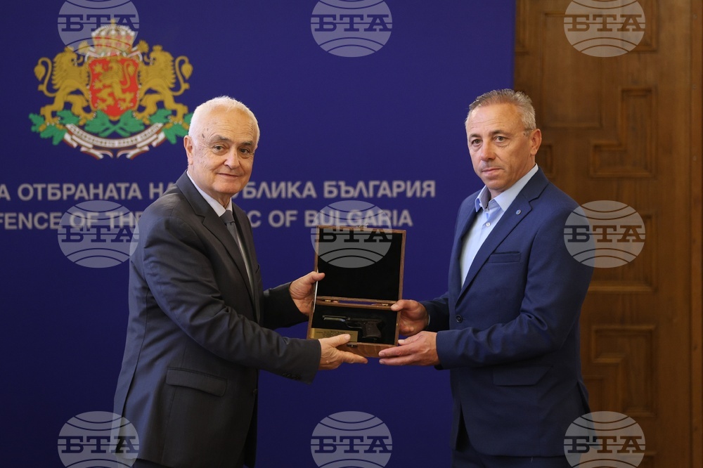 Министерство на отбраната - Илиан Илиев - отличия