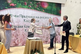 Казанлък - празник на града - тържествена сесия