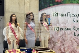 Казанлък - празник на града - тържествена сесия