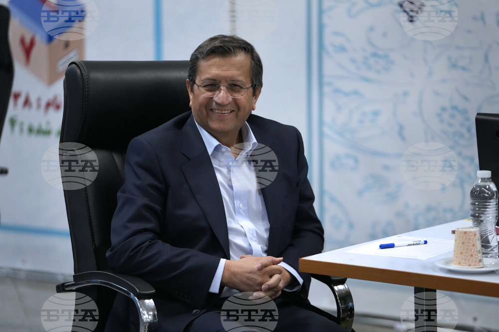 ИРНА: Иран е напълно готов да се справи с всякакви сценарии, заяви министърът на икономиката на страната