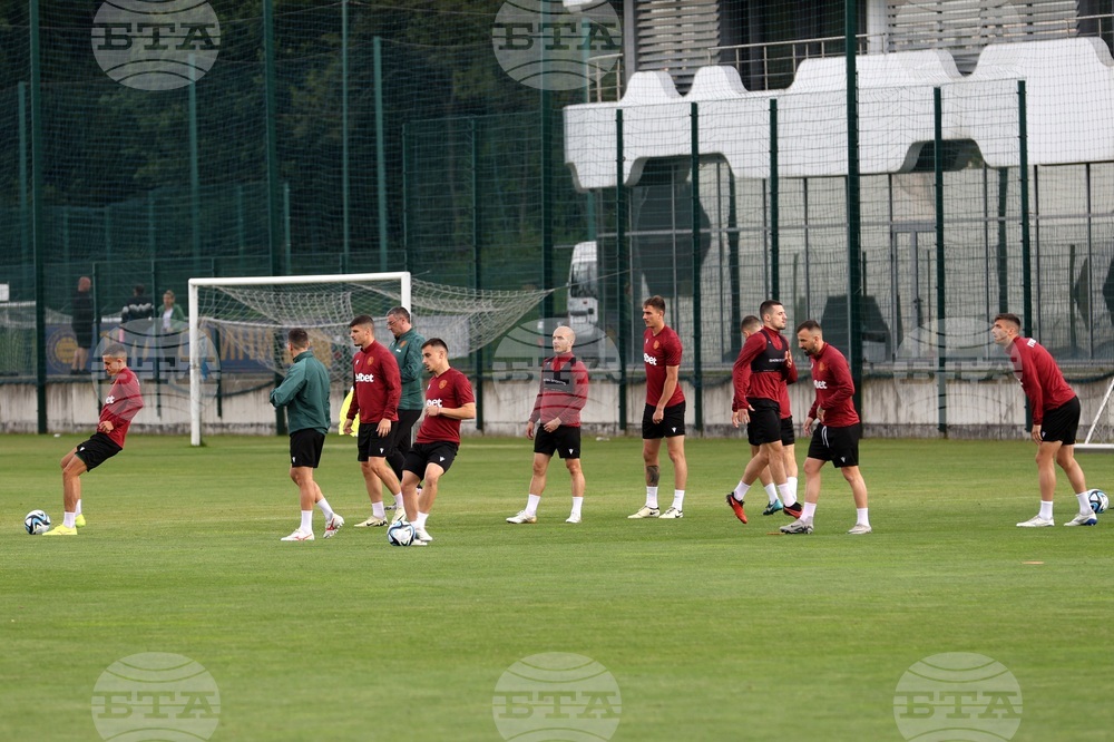 Футбол - НФБ "Бояна" - Национален отбор - открита трениравка