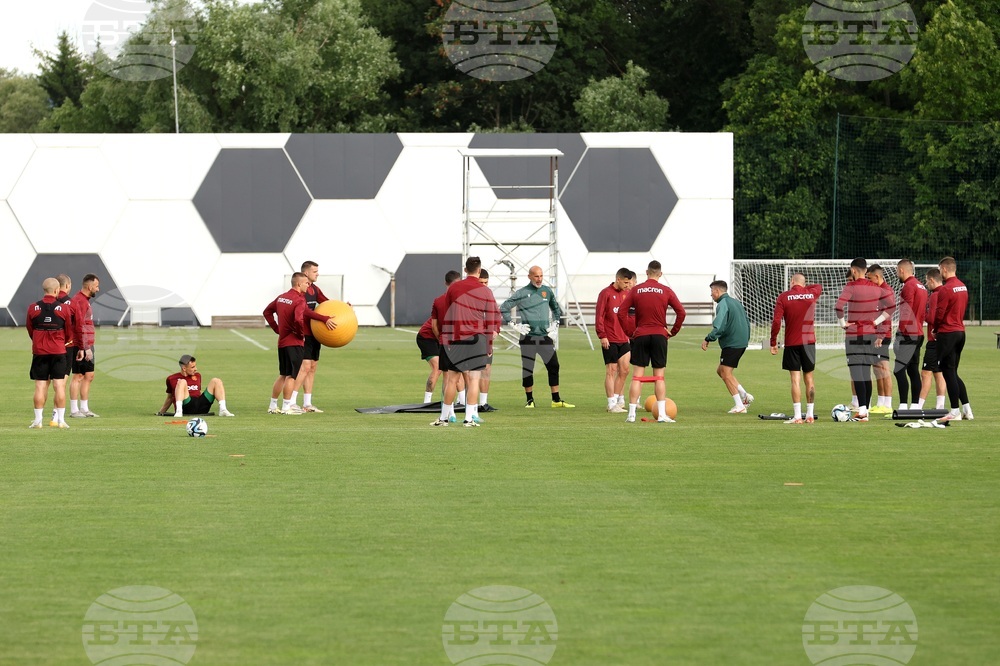 Футбол - НФБ "Бояна" - Национален отбор - открита трениравка