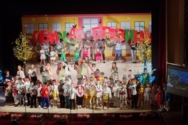 Брезник - спектакъл - детска градина "Брезица"