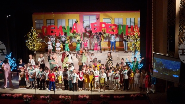 Брезник - спектакъл - детска градина "Брезица"