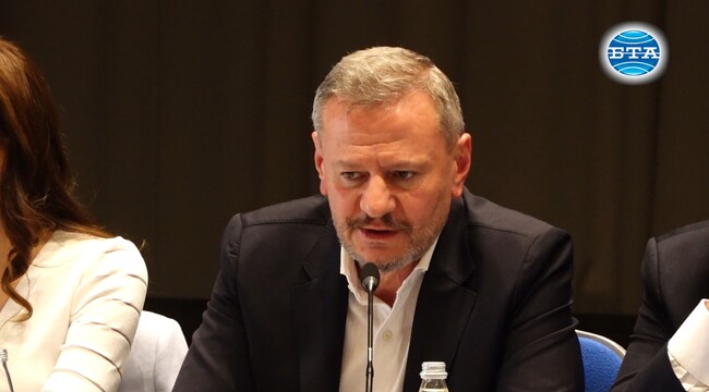 Чистотата на водата е ключов въпрос за летния туристически сезон, заяви министърът на туризма Евтим Милошев на форум на БТА