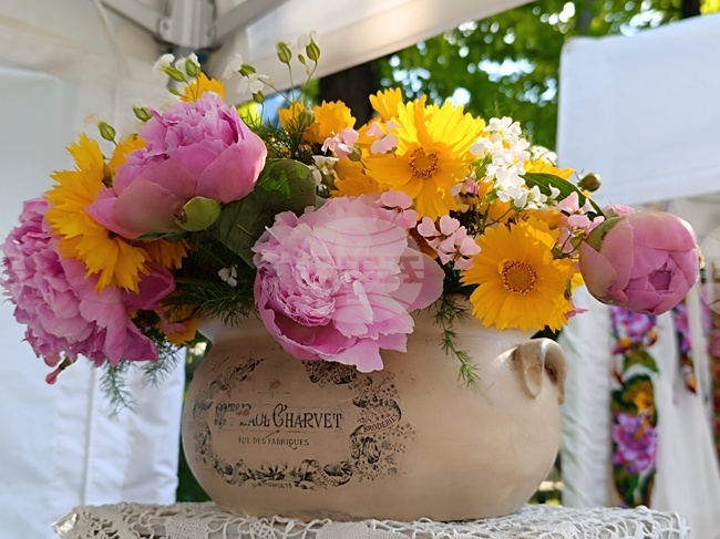 Близо 360 мъже и жени в община Ловеч празнуват имен ден