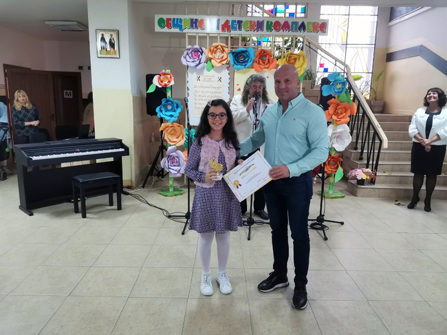 Общинският детски комплекс в Ямбол започва занимания с около 800 деца и през тази учебна година
