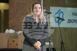 Детски рисунки - конкурс - награждаване - Моника Димитрова-Бийчър