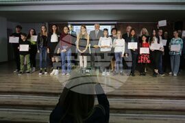 Детски рисунки - конкурс - награждаване