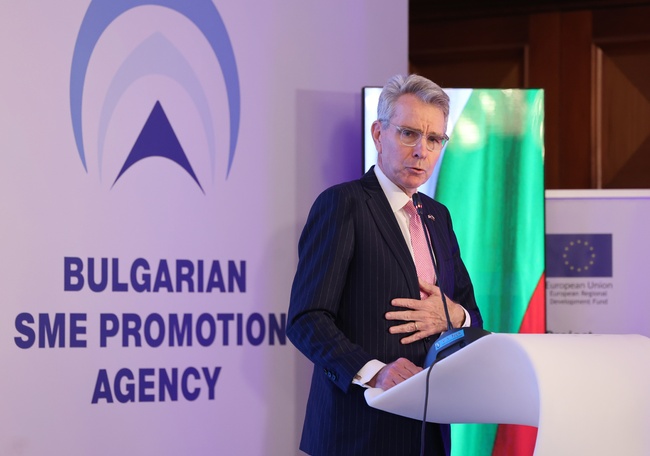 Assistant Secretary for Energy Resources Pyatt Commends Bulgaria’s Progress in Security, Energy Supply Diversification