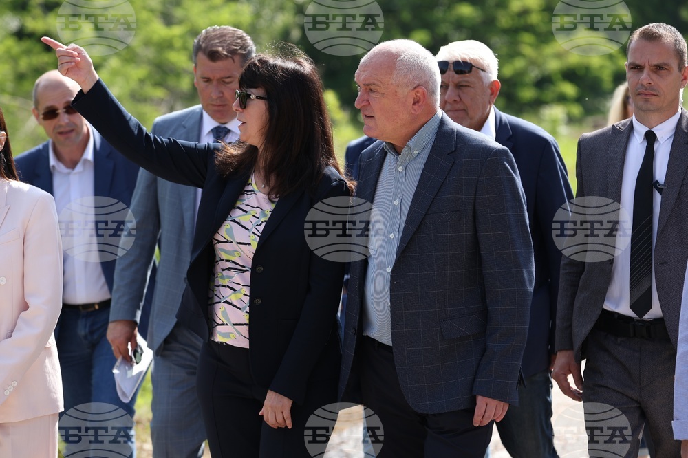 Национална детска болница - терен - разчистване