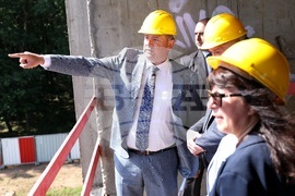 Национална детска болница - терен - разчистване