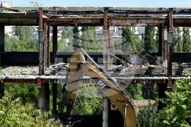 Национална детска болница - терен - разчистване