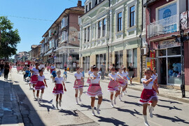 Свищов - Шести Национален преглед на ученическите духови и фанфарни оркестри и мажоретни състави