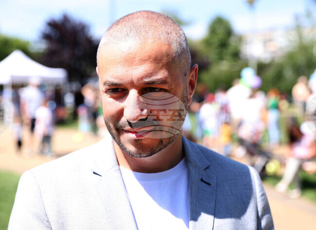 Ремонтът на ул. "Опълченска" трябва да бъде завършен възможно най-скоро, заяви кметът на района Станислав Илиев 